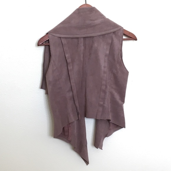 BCBG MAX AZRIA SUEDE VEST - Picture 5 of 7